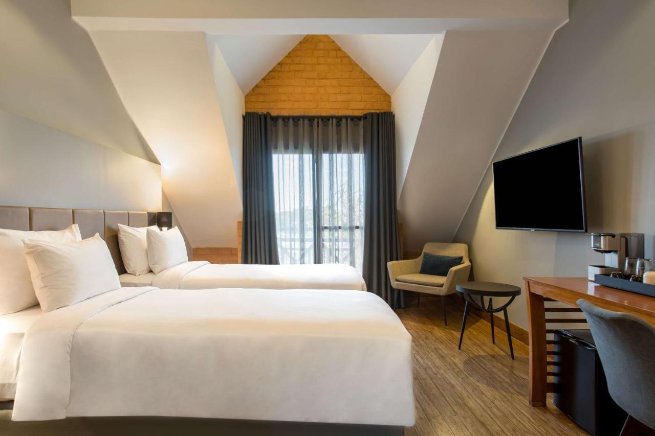 Radisson Hotel Tamboho Waterfront アンタナナリボ エクステリア 写真