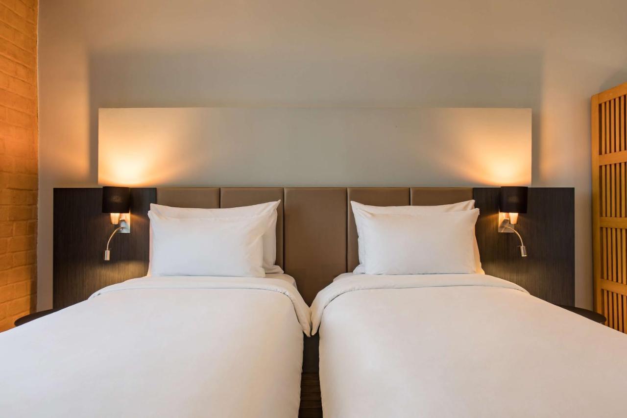 Radisson Hotel Tamboho Waterfront アンタナナリボ エクステリア 写真