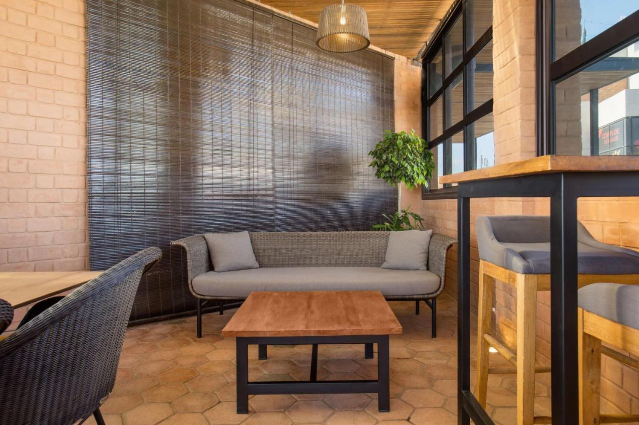 Radisson Hotel Tamboho Waterfront アンタナナリボ エクステリア 写真