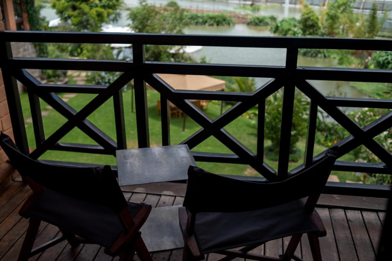 Radisson Hotel Tamboho Waterfront アンタナナリボ エクステリア 写真