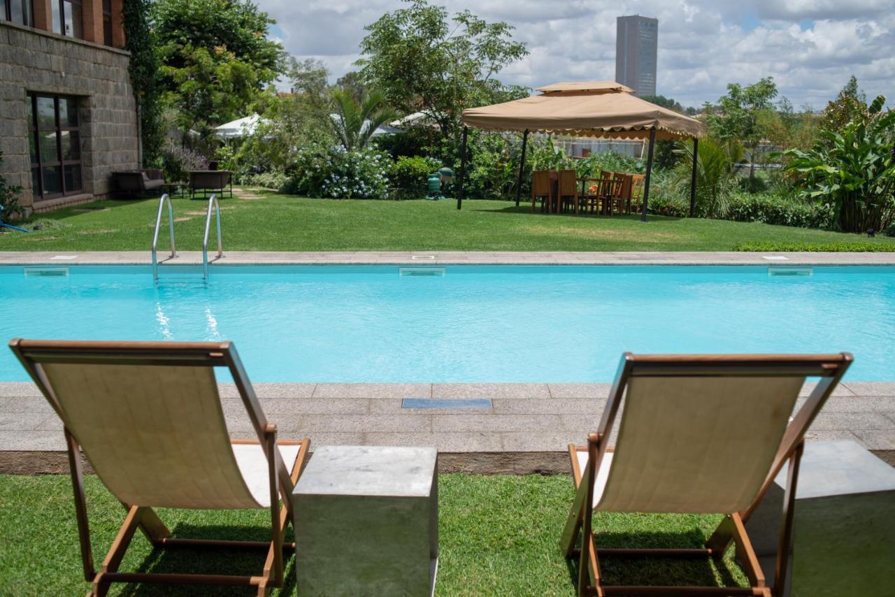 Radisson Hotel Tamboho Waterfront アンタナナリボ エクステリア 写真