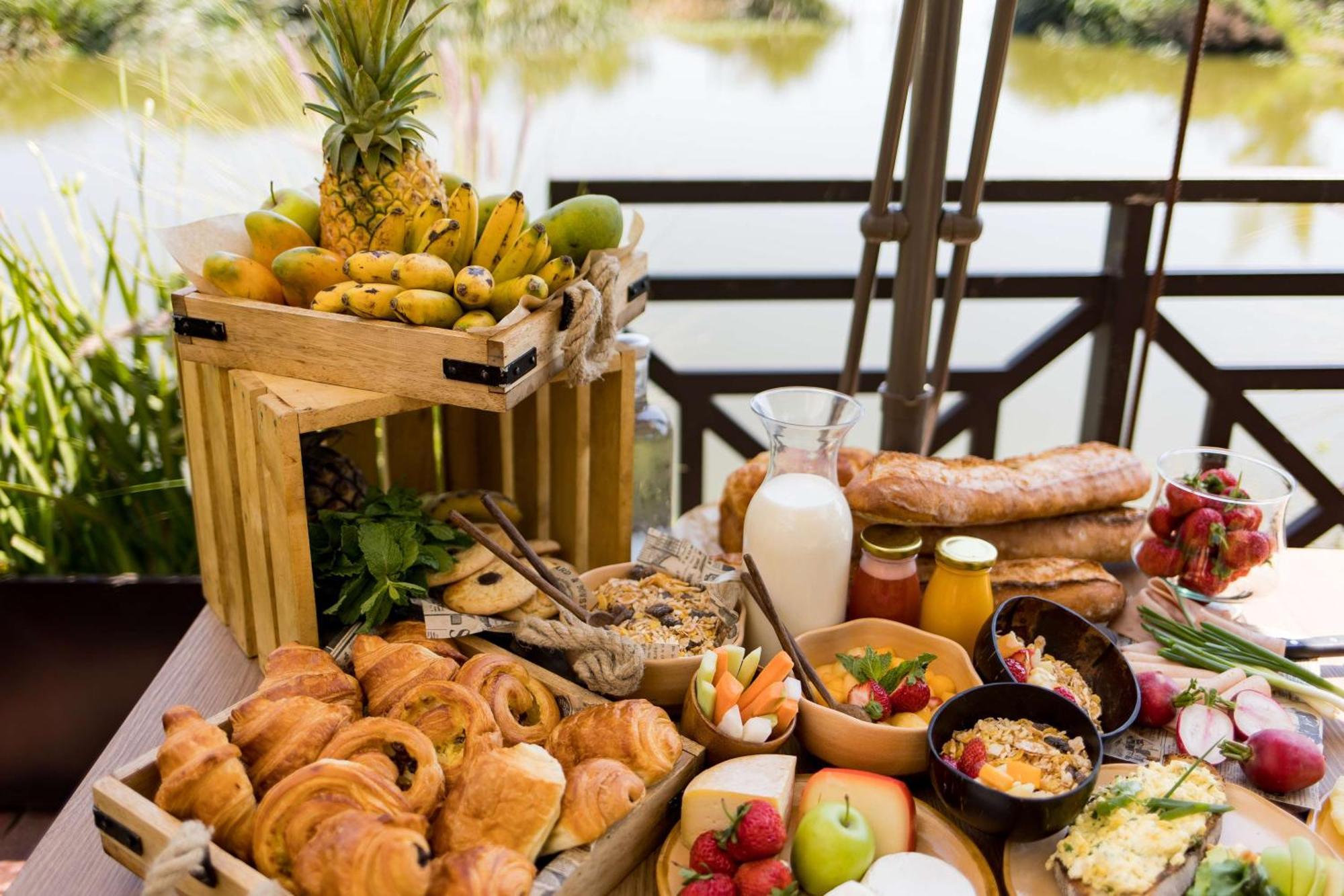 Radisson Hotel Tamboho Waterfront アンタナナリボ エクステリア 写真